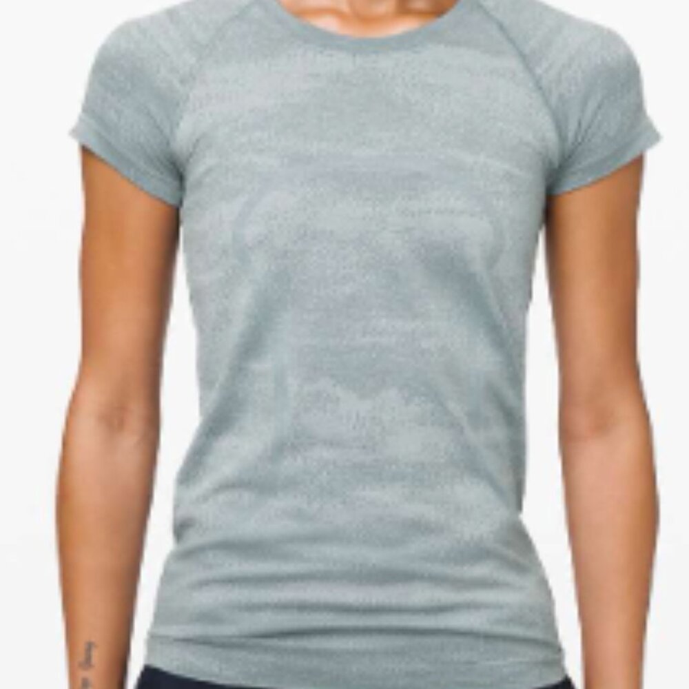(6087) Lululemon Run: Swiftly Tech Short Sleeve C… - image 1